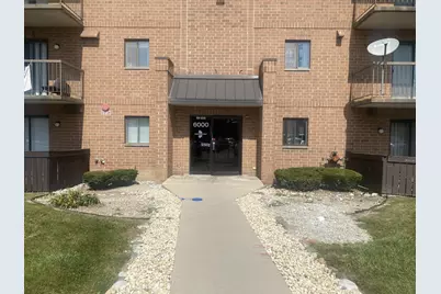 6000 Lake Bluff Drive #402, Tinley Park, IL 60477 - Photo 1