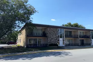 18204 Exchange Ave, Lansing, IL 60438 - Photo 1