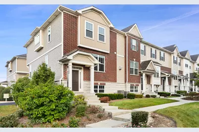 1108 Evergreen Avenue, Des Plaines, IL 60016 - Photo 1