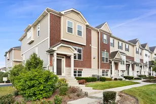 1108 Evergreen Ave, Des Plaines, IL 60016 - Photo 1