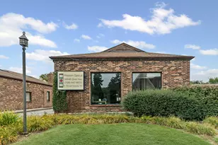 18646 Dixie Hwy, Homewood, IL 60430 - Photo 1