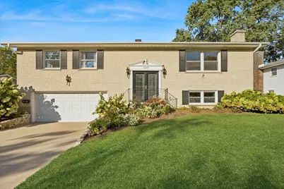 5844 Kingston Avenue, Lisle, IL 60532 - Photo 1