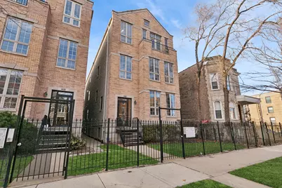 4426 S Calumet Avenue #3, Chicago, IL 60653 - Photo 1