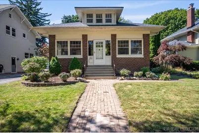 625 S 5th Street, Saint Charles, IL 60174 - Photo 1