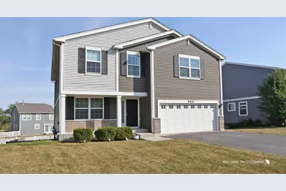 900 Heartland Park Lane, Antioch, IL 60002 - Photo 1