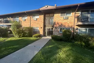 836 E Old Willow Rd, Prospect Heights, IL 60070 - Photo 1