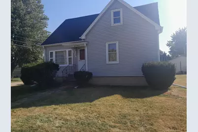 211 4th Avenue, Mendota, IL 61342 - Photo 1