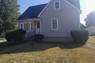 211 4th Ave, Mendota, IL 61342 - Photo 1