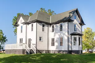 1306 Whitney Rd, Amboy, IL 61310 - Photo 1