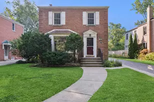 7013 N Monon Ave, Chicago, IL 60646 - Photo 1