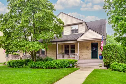 3760 Gilgare Lane, Highland Park, IL 60035 - Photo 1