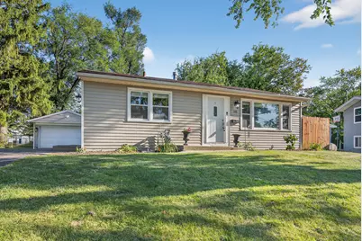 116 Ensenada Court, Carpentersville, IL 60110 - Photo 1