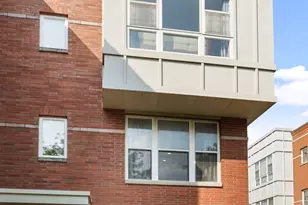 3238 N Kilbourn Ave, Chicago, IL 60641 - Photo 1