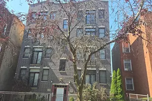 6736 S Merrill Ave, Chicago, IL 60649 - Photo 1