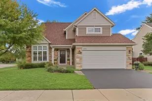 401 Arlington Ln, Grayslake, IL 60030 - Photo 1