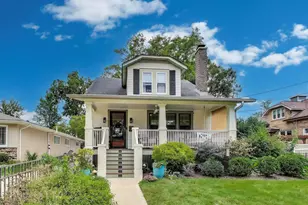 408 E Evergreen St, Wheaton, IL 60187 - Photo 1