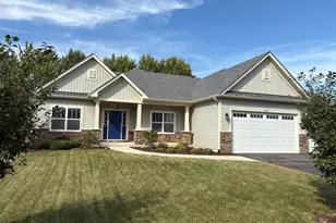 941 Blackberry Shore Ln, Yorkville, IL 60560 - Photo 1