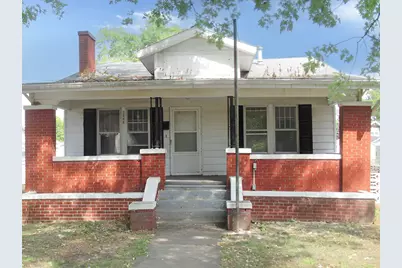 2808 Prairie Avenue, Mattoon, IL 61938 - Photo 1