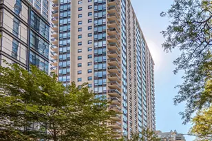 1313 N Ritchie Ct, Chicago, IL 60610 - Photo 1