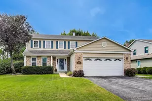 2608 N Wilshire Ln, Arlington Heights, IL 60004 - Photo 1