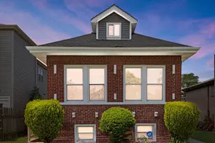 7720 S Prairie Ave, Chicago, IL 60619 - Photo 1