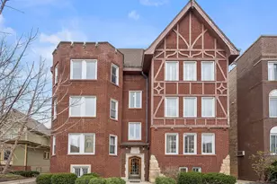 426 Wisconsin Ave, Oak Park, IL 60302 - Photo 1