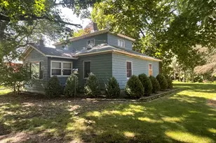 14254 Barber Greene Rd, Sycamore, IL 60178 - Photo 1