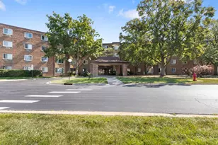 1375 Rebecca Dr, Hoffman Estates, IL 60169 - Photo 1