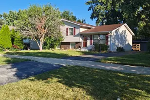 836 Lily Cache Ln, Bolingbrook, IL 60440 - Photo 1