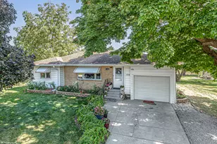 104 Dante Ct, Shorewood, IL 60404 - Photo 1