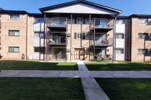 5349 N Delphia Ave, Chicago, IL 60656 - Photo 1