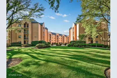 7410 W Lawrence Avenue #115, Harwood Heights, IL 60706 - Photo 1