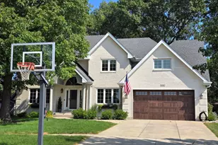 616 Carriage Ridge Ln, Lemont, IL 60439 - Photo 1