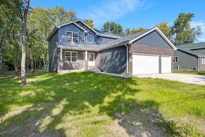 460 N School Street, Braidwood, IL 60408 - Photo 1