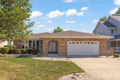 14051 E Laramie Court, Crestwood, IL 60418 - Photo 1