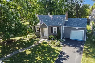 344 S Mason St, Bensenville, IL 60106 - Photo 1