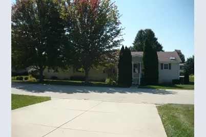 5643 Irving Boulevard, Machesney Park, IL 61115 - Photo 1