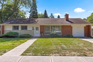 4007 Buckingham Dr, Rockford, IL 61107 - Photo 1