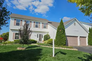 3437 Charlemaine Dr, Aurora, IL 60504 - Photo 1