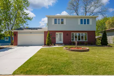 630 S Walnut Lane, Schaumburg, IL 60193 - Photo 1