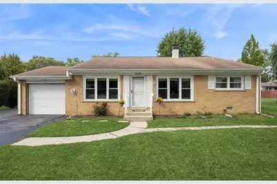 1426 E Anderson Drive, Palatine, IL 60074 - Photo 1