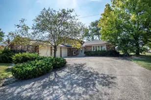 13650 Old Post Rd, Orland Park, IL 60467 - Photo 1