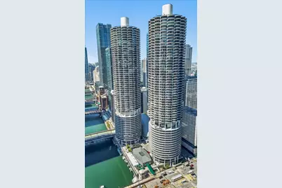 300 N State Street #2429, Chicago, IL 60654 - Photo 1