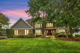 9S151 Skylane Dr, Naperville, IL 60564 - Photo 1