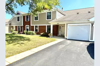 327 Wildberry Court #D2, Schaumburg, IL 60193 - Photo 1