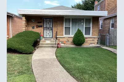 9039 S Jeffery Boulevard, Chicago, IL 60617 - Photo 1