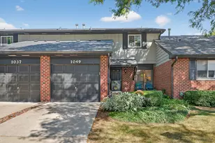 1049 Liskeard Ct, Wheaton, IL 60189 - Photo 1