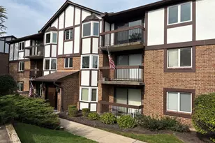 6818 Joliet Rd, Indian Head Park, IL 60525 - Photo 1