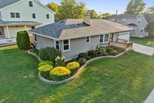 509 Gierz St, Downers Grove, IL 60515 - Photo 1