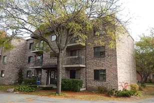 5406 Chateau Dr, Rolling Meadows, IL 60008 - Photo 1